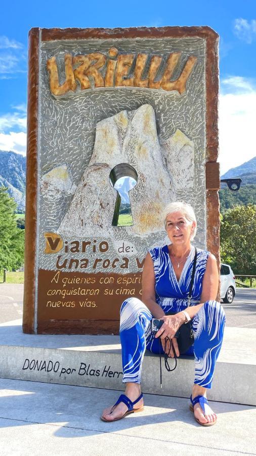 Lapaserina B Arenas De Cabrales Exterior photo
